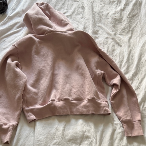 Aritzia Blush Sweatfleece Hoodie - Picture 5 of 5